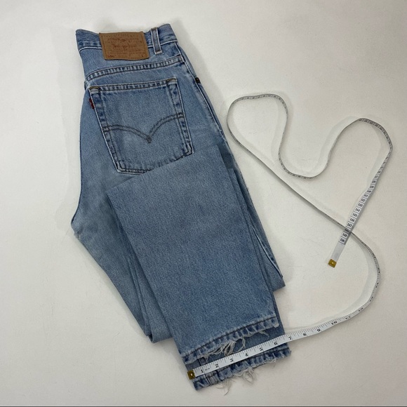 Vintage Levi’s 550 High Waist wedgie fit Jeans Long Inseam - Picture 9 of 10